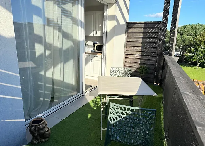 アパート Cosy Avec Balcon パランティ・アン・ボルヌ